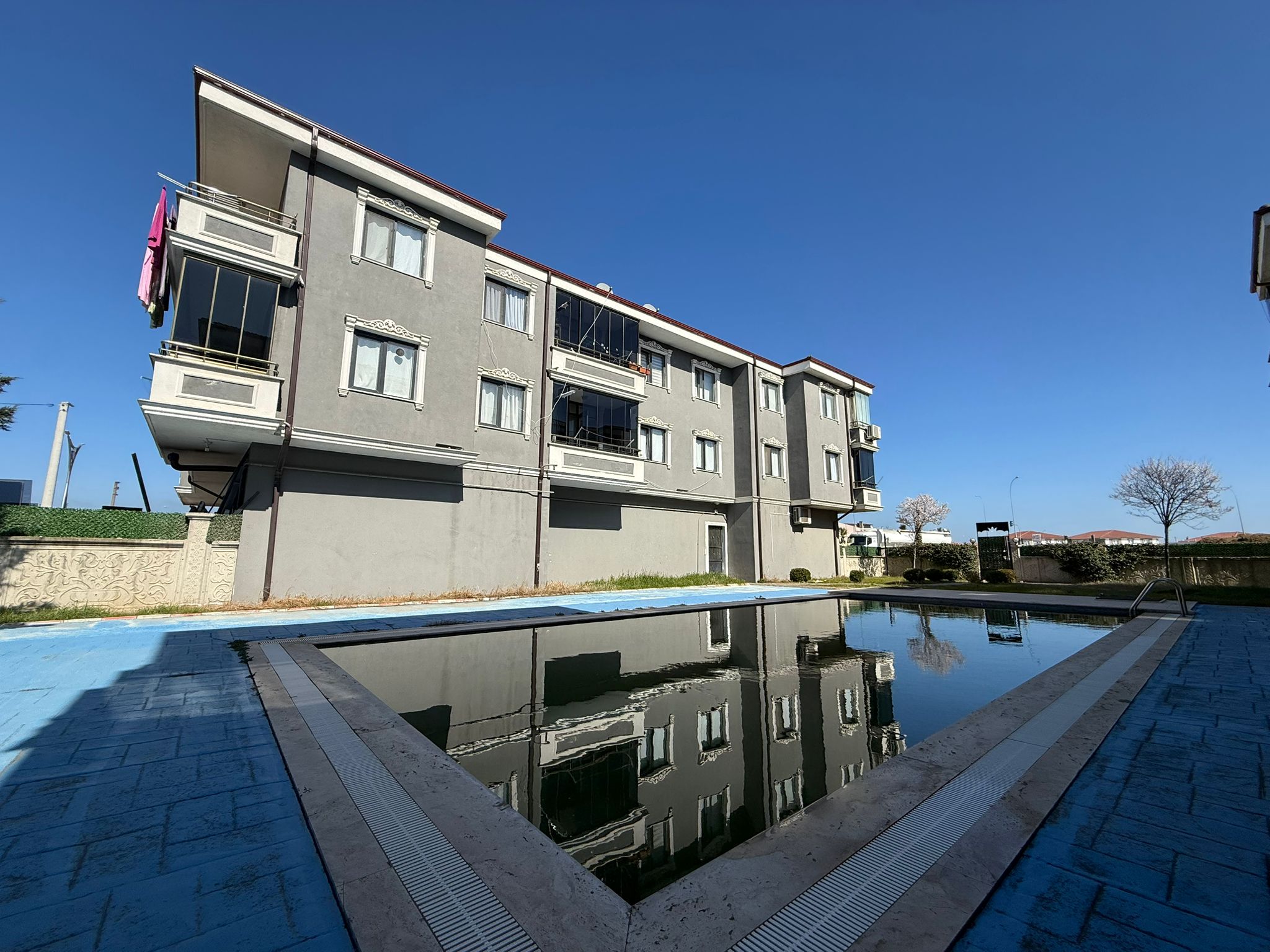 KARASU’DA SATILIK/FIRSAT 2+1 DAİRE-KAÇIRILMAYACAK FIRSAT 